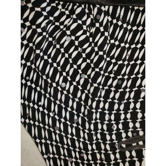 Women's Black and White Satin Halter Top Stretch Dressy Blouse Large - Picture 7 of 7